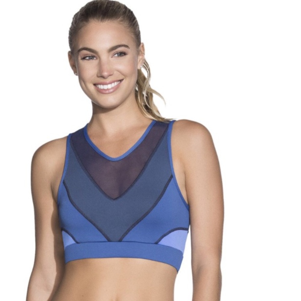 Maaji Reversible Fitness Crop Top 🌟 NWT 🌟